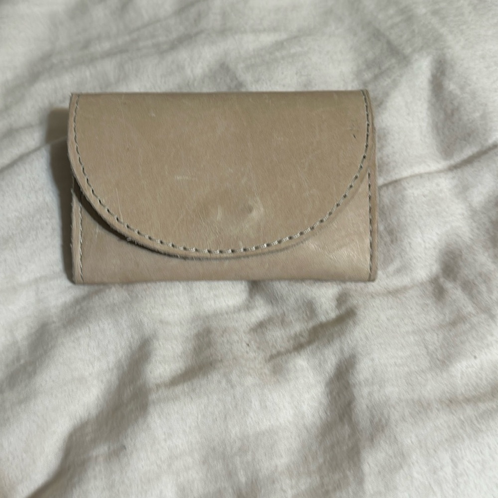 Able card holder wallet